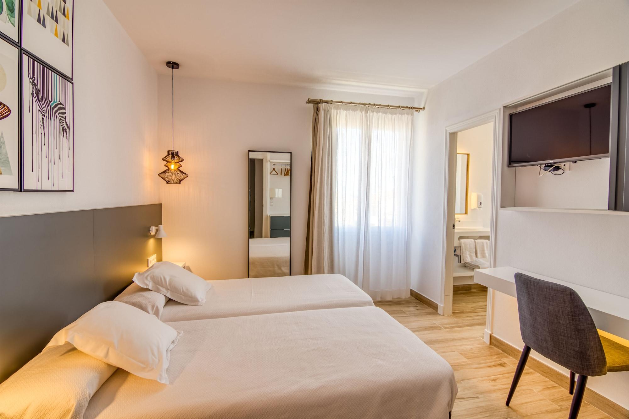 Hostal La Isla ماهون المظهر الخارجي الصورة