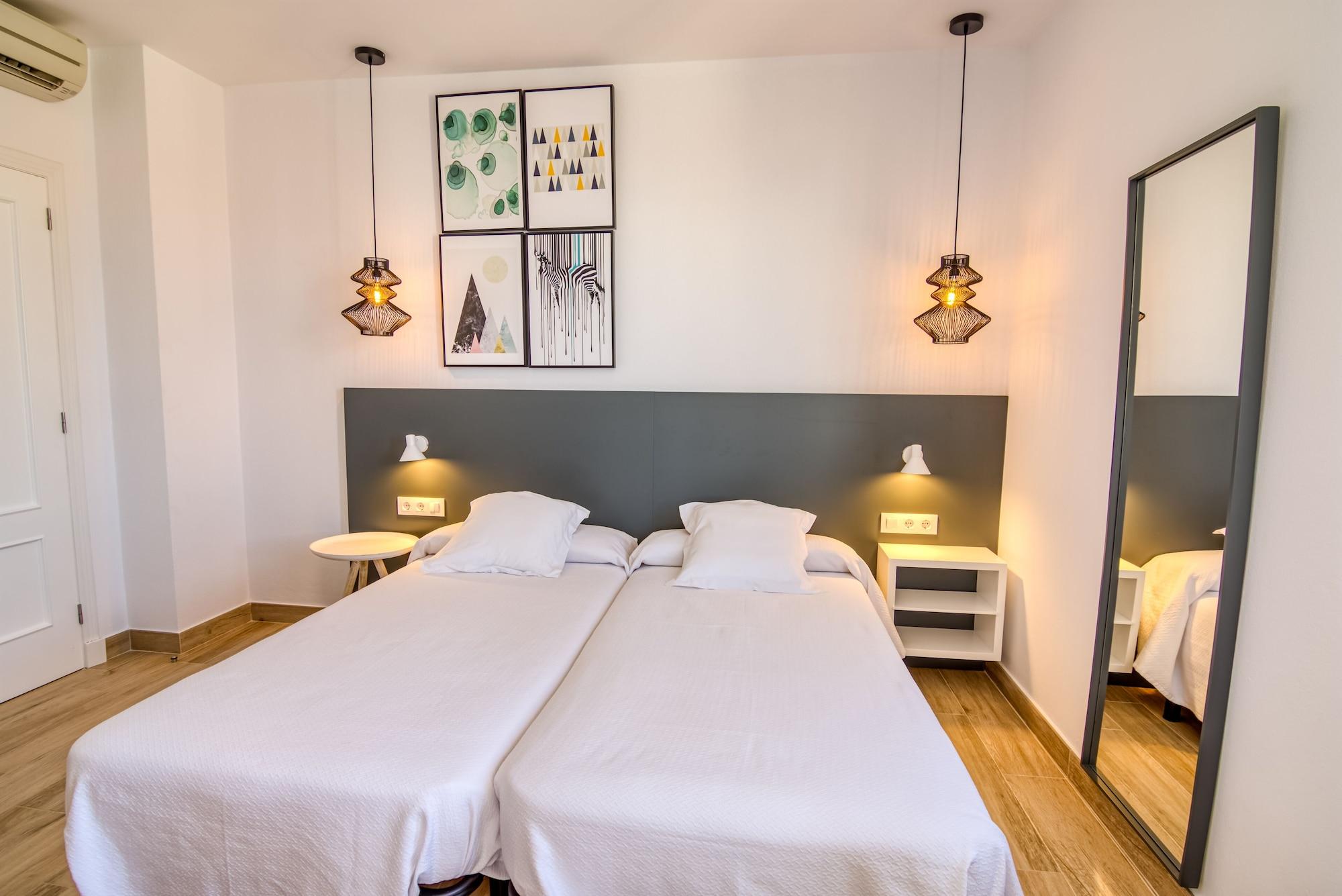 Hostal La Isla ماهون المظهر الخارجي الصورة