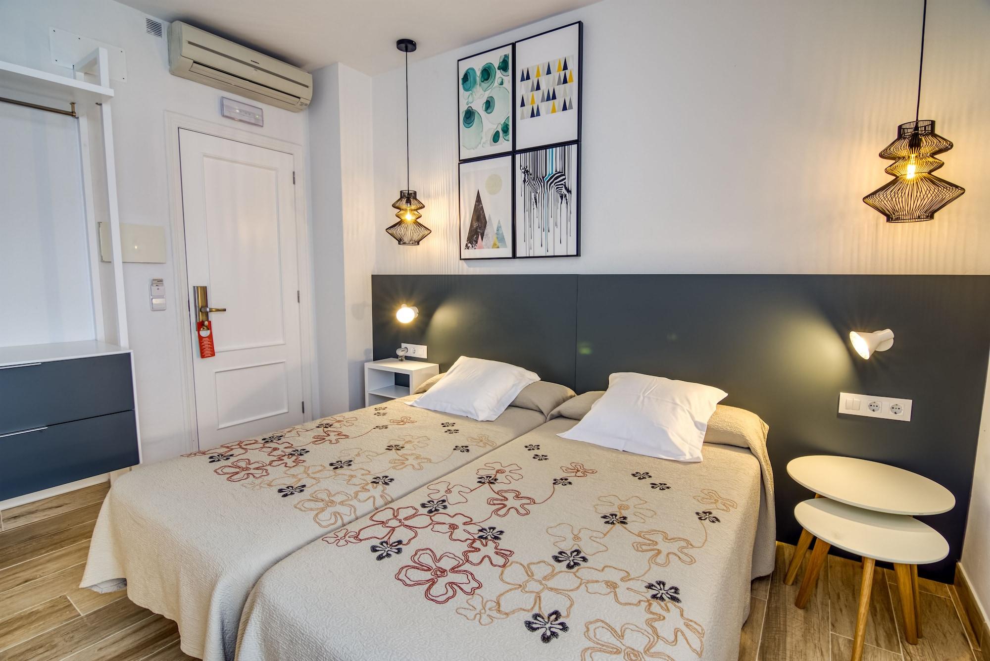Hostal La Isla ماهون المظهر الخارجي الصورة
